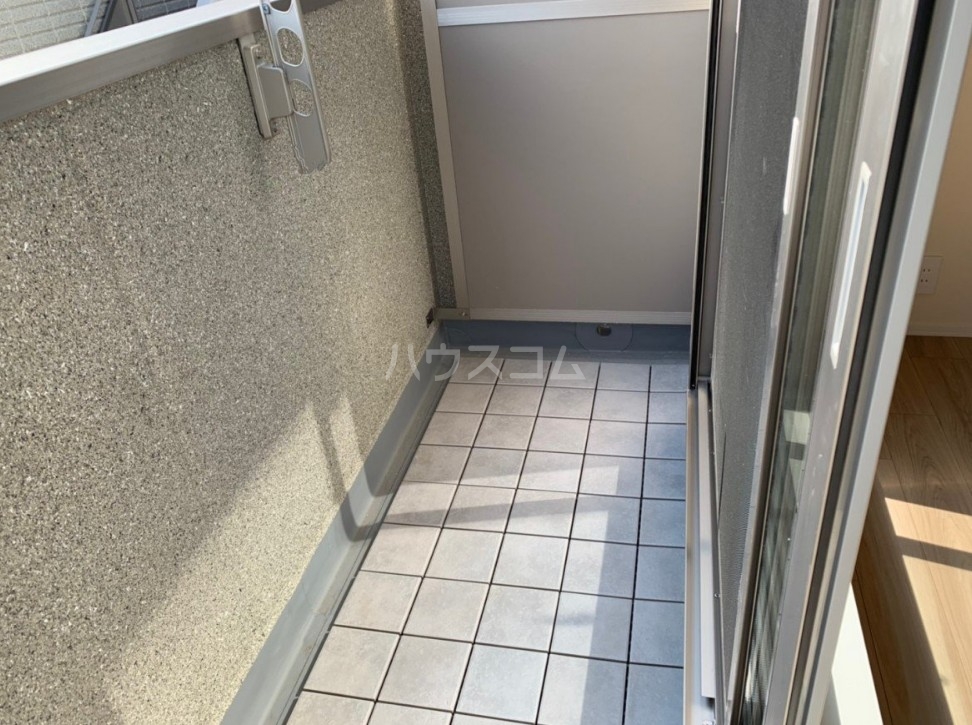 14/23 バルコニー