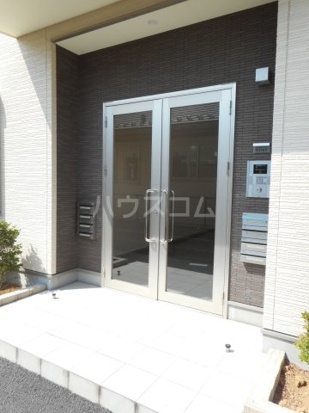 5/8 エントランス