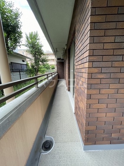 19/26 バルコニー