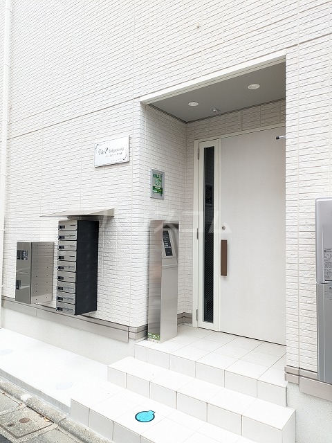 14/20 エントランス