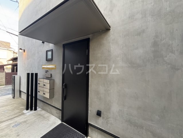 2/3 エントランス