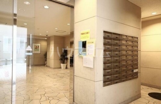 15/25 エントランス