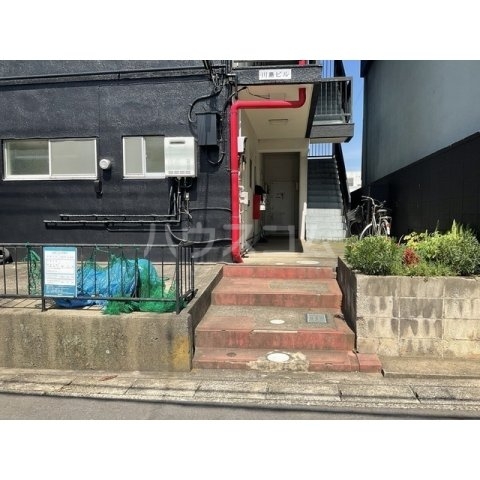 6/7 エントランス