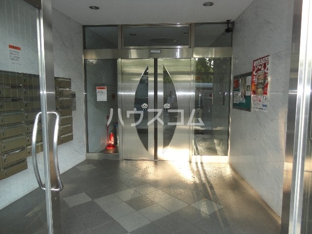 29/30 エントランス