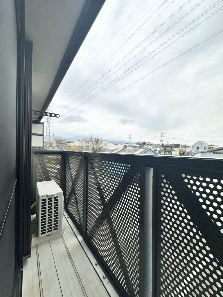 13/19 バルコニー