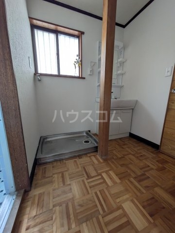 14/30 玄関