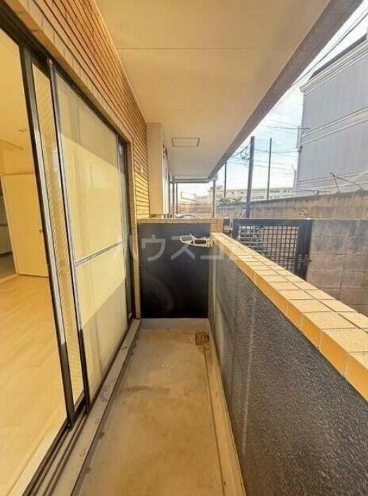13/20 バルコニー
