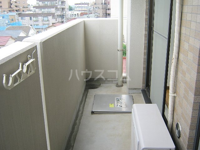 14/30 バルコニー