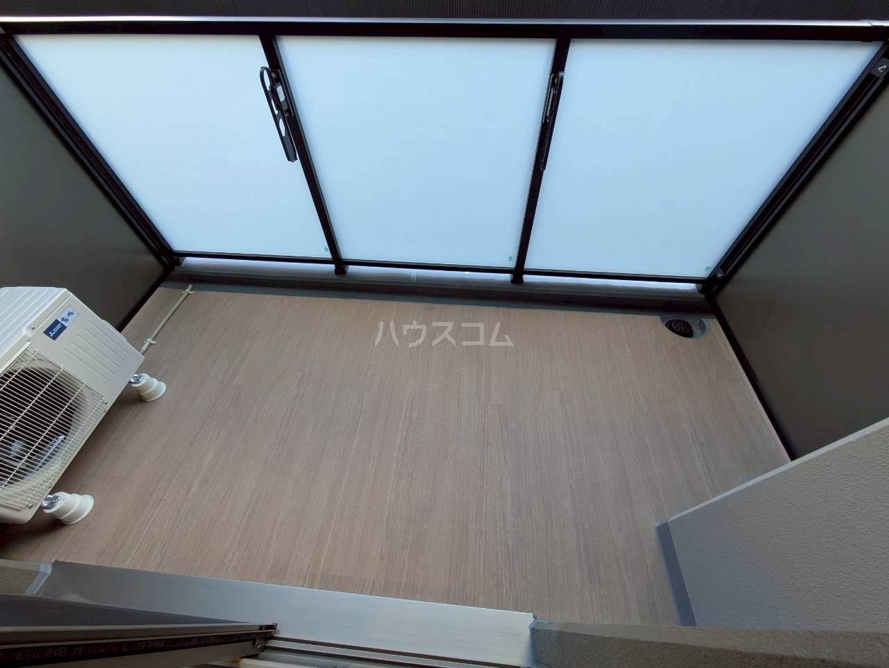 15/27 バルコニー