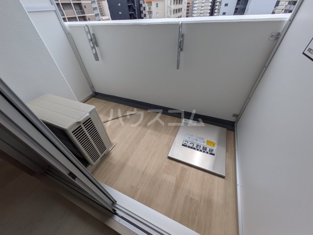 19/30 バルコニー