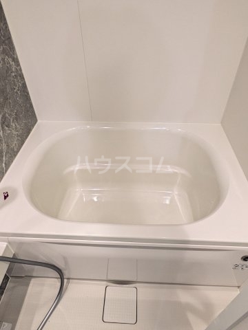 17/30 浴室