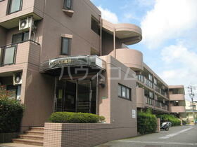 14/22 エントランス