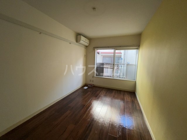 20/26 エントランス