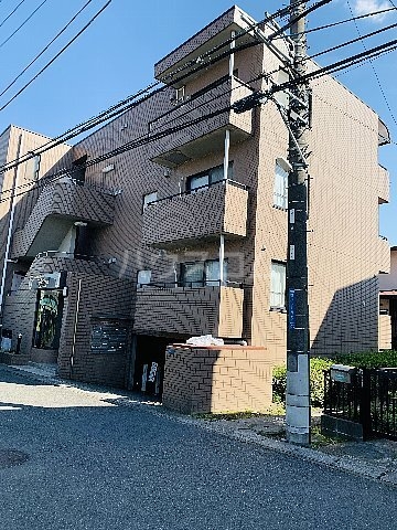 2/3 エントランス