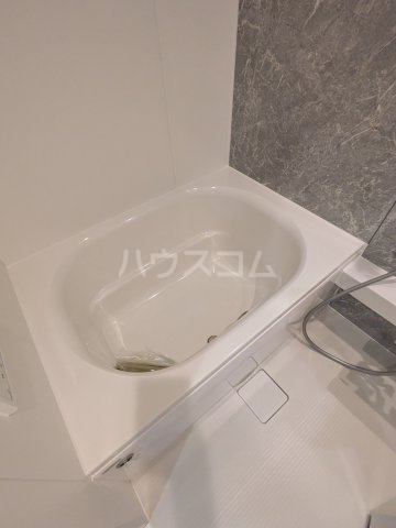 17/30 浴室