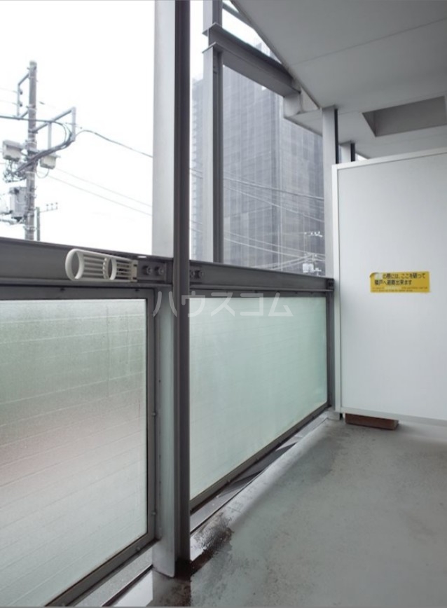 16/28 バルコニー