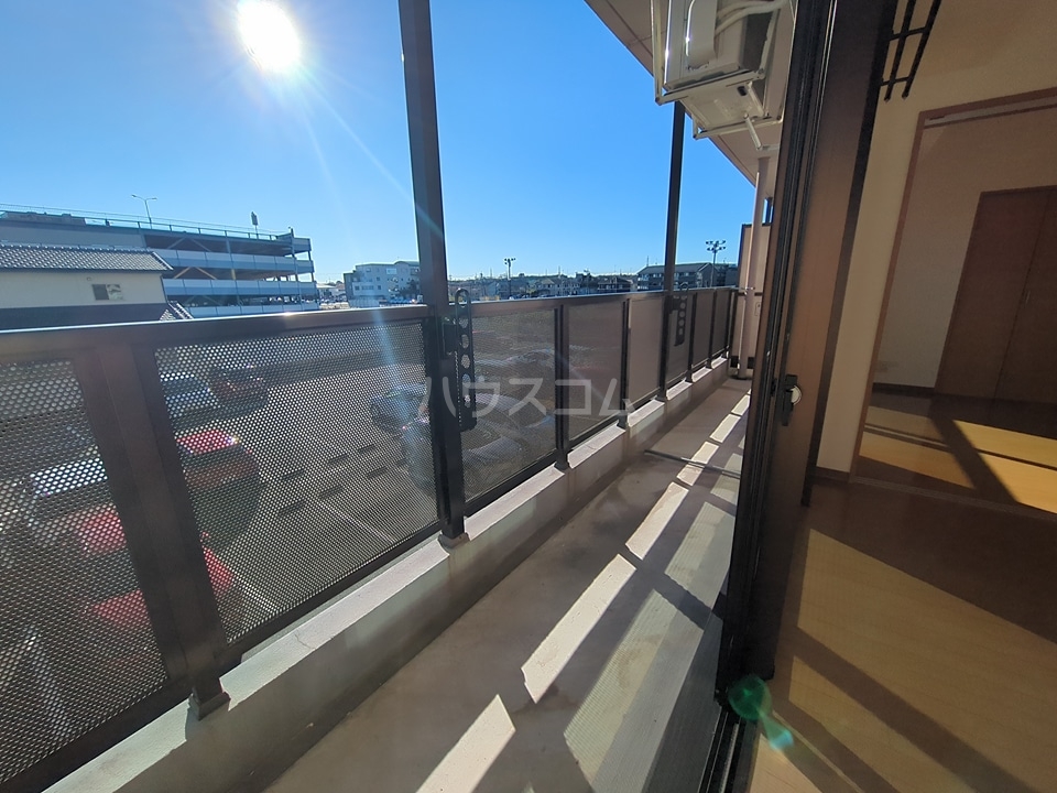 13/25 バルコニー