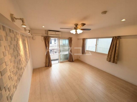 3/22 リビング/ダイニング