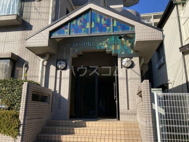 18/21 エントランス