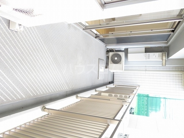 13/25 バルコニー