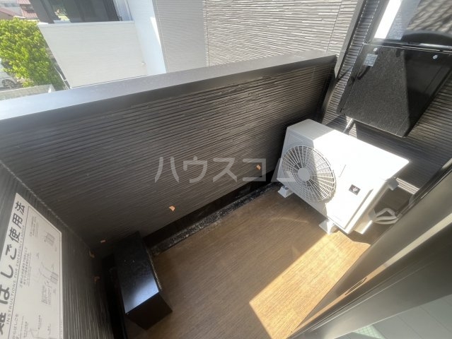 19/30 バルコニー