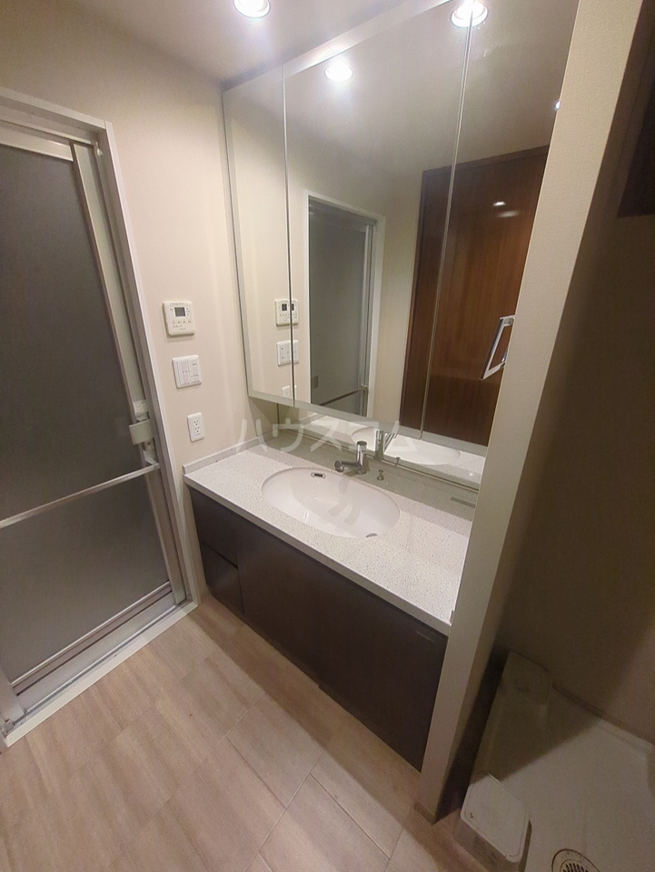 17/30 バルコニー