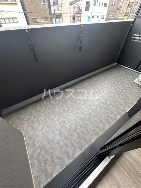 19/30 バルコニー