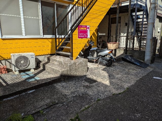 24/26 エントランス