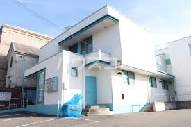 13/19 エントランス