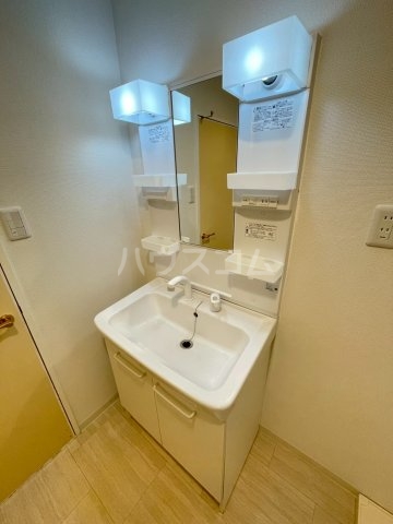 18/30 洗面