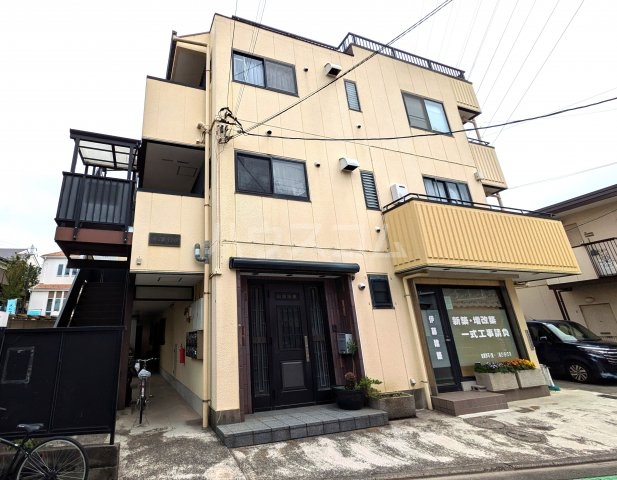 2/30 外観