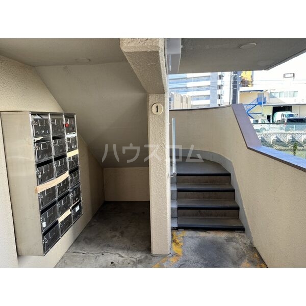 4/11 エントランス