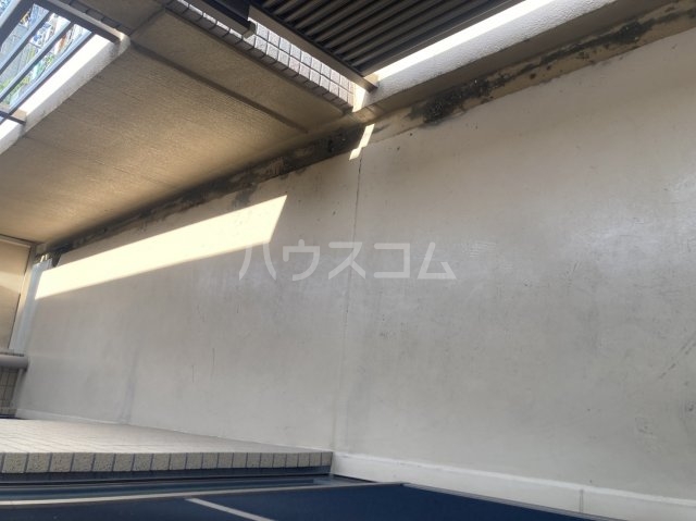 20/30 バルコニー