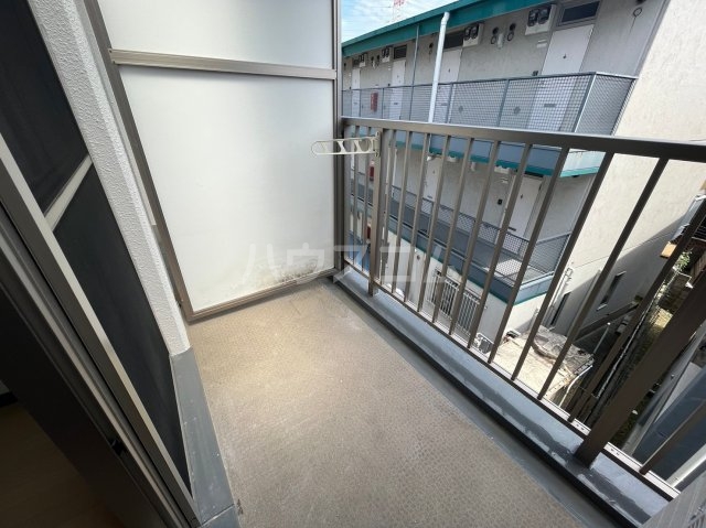 23/30 バルコニー