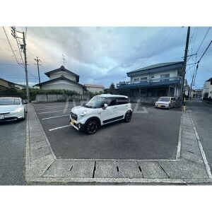 24/28 駐車場