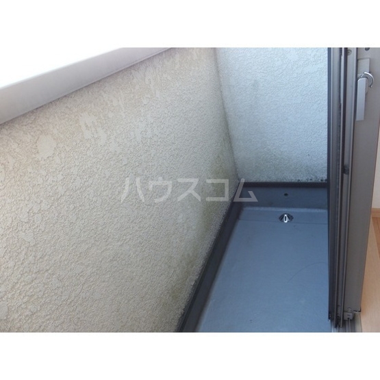 15/17 バルコニー