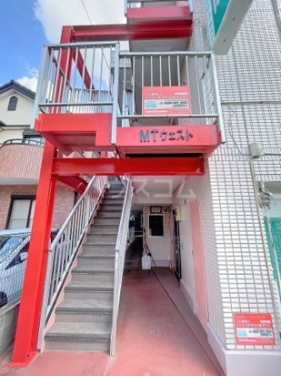 17/24 エントランス