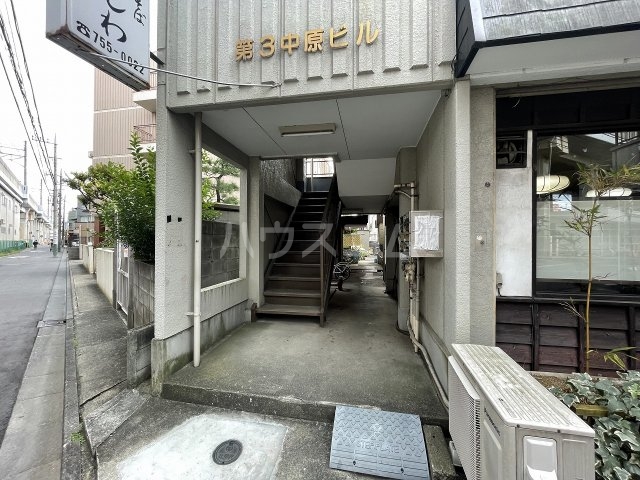 21/24 エントランス