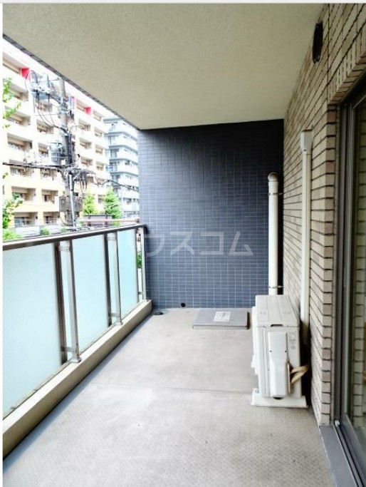 13/28 バルコニー