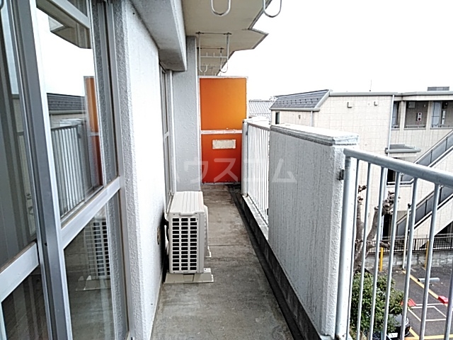 23/30 バルコニー