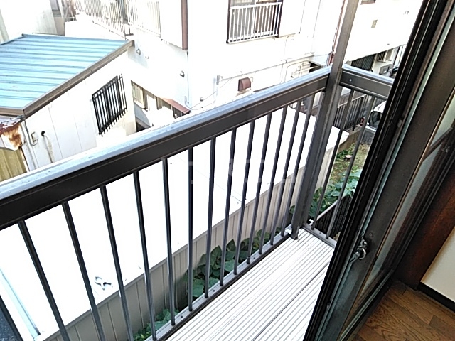 19/30 バルコニー