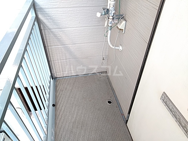 20/30 バルコニー