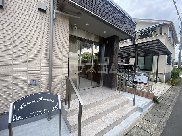 3/4 エントランス