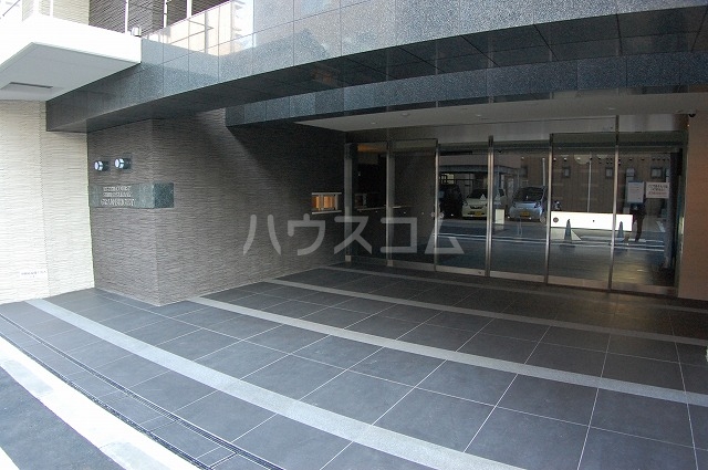 19/29 エントランス