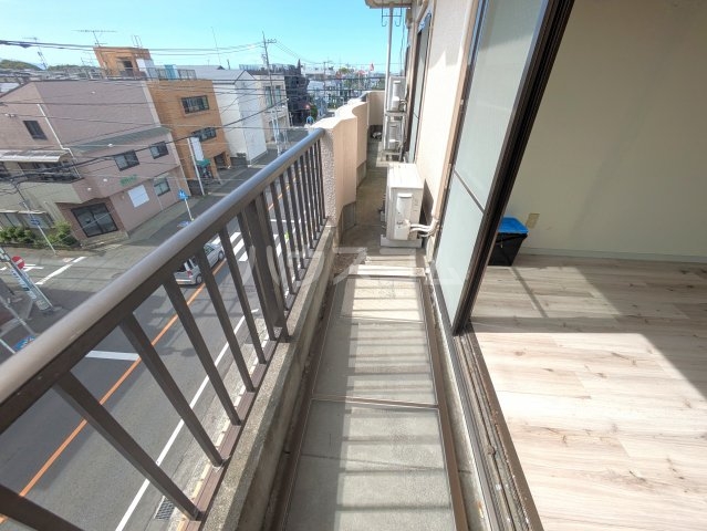 20/30 バルコニー