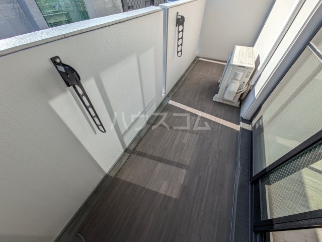 16/27 バルコニー