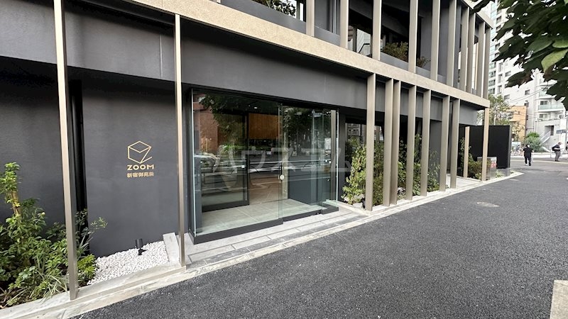 15/24 エントランス