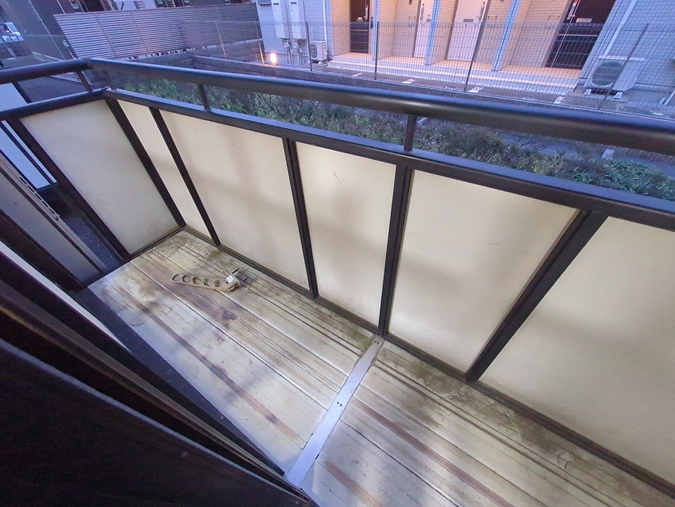 19/30 バルコニー