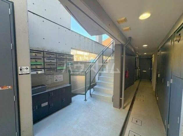 14/24 エントランス