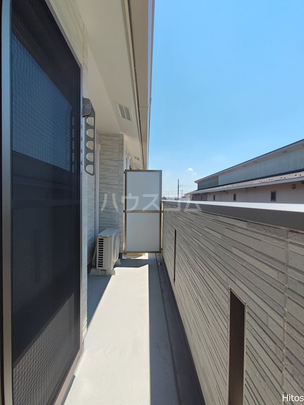 18/27 バルコニー